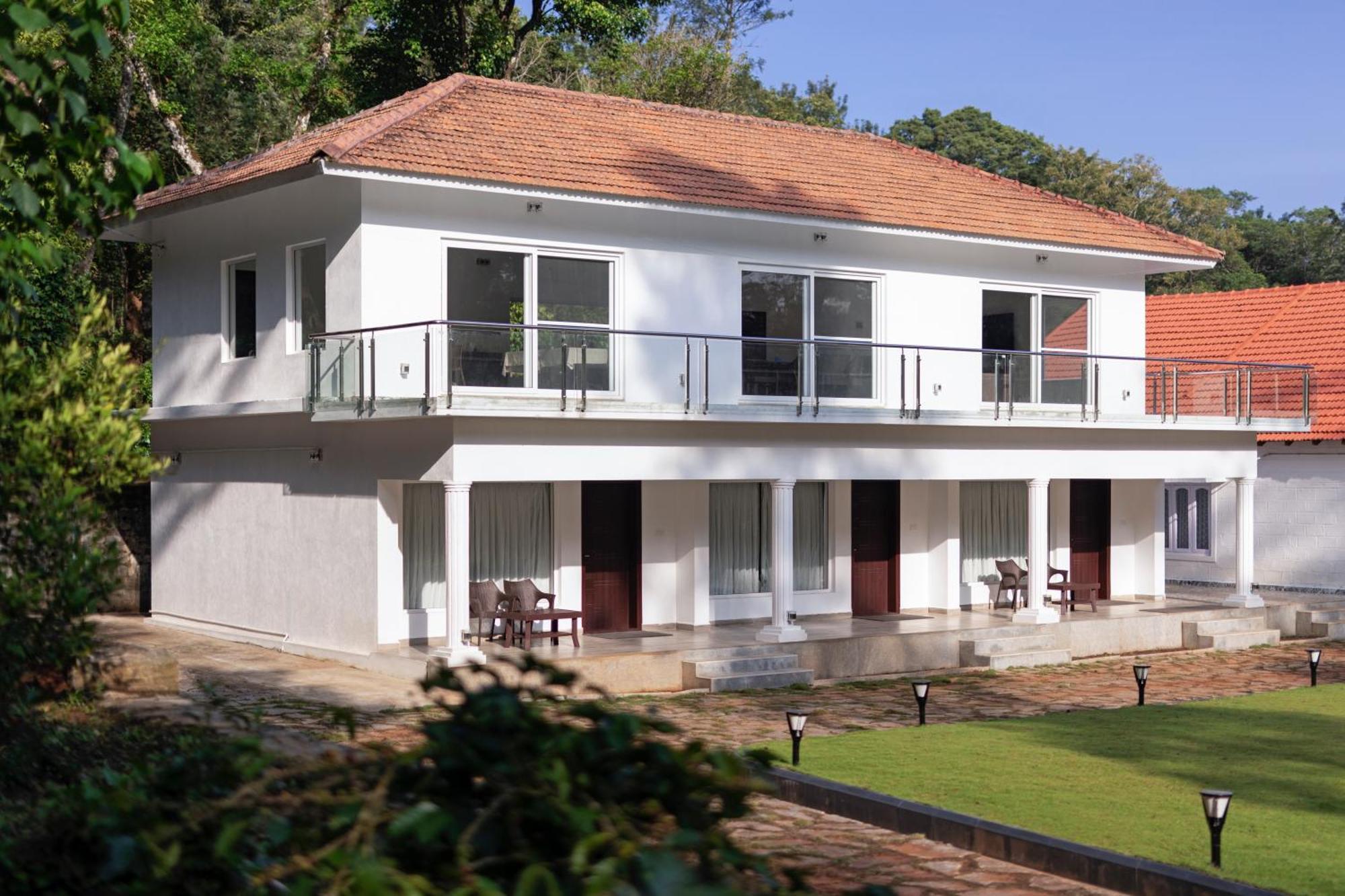 Tusker Trail By Luxunlock Hotel Suntikoppa Buitenkant foto
